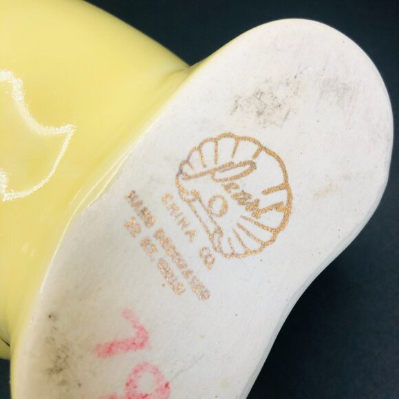 60s Kitsch Yellow Trunk Up Baby Elephant Ceramic Planter by PEARL China Co. - Picture 6 of 10